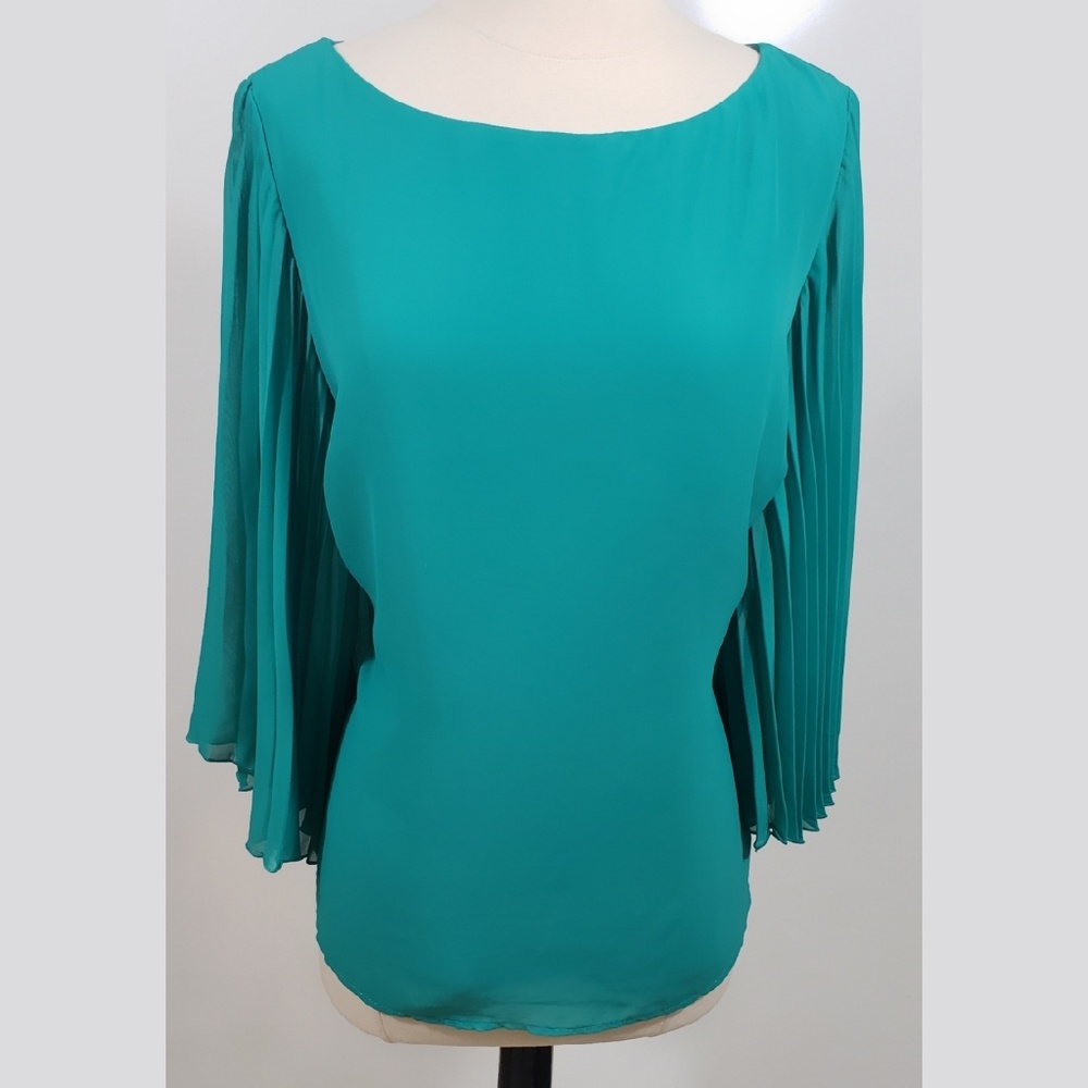 7Bstudio Teal Blouse with Flowy Sleeves sz Xl